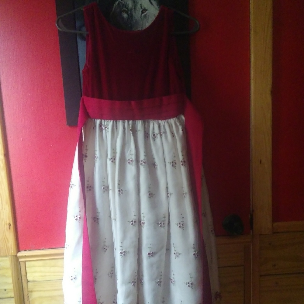 Little girl dresses - Picture 2 of 3